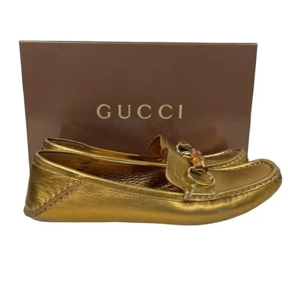 Gucci Women's 2000s Accent Gold Leather Loafers Sz 8.5 - Picture 2 of 14
